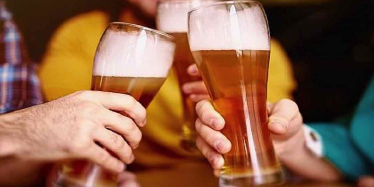 Món thức uống được yêu thích - cách uống rượu không say