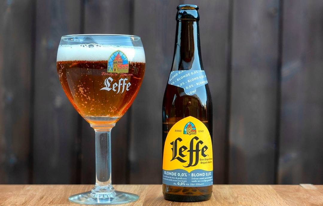 Bia trái cây được yêu thích Leffe Blonde