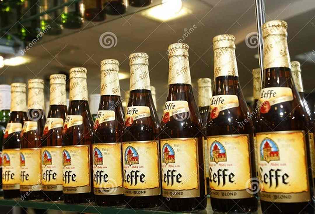 Dòng Bia Leffe nâu vàng được yêu thích