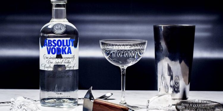 Rượu Vodka là một loại rượu có nguồn gốc từ vùng Đông Âu
