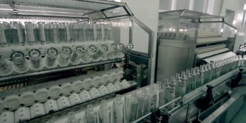 Lúa mì thường được sử dụng nhiều nhất để sản xuất rượu vodka